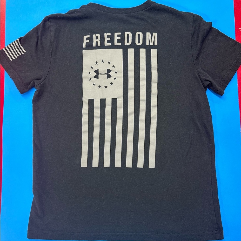 Youth Under Armour tshirt